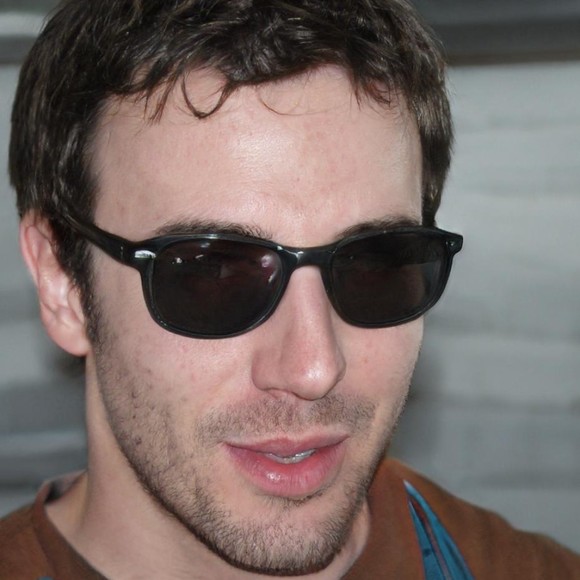 Meet your Posher, Nickson - Picture 1 of 1